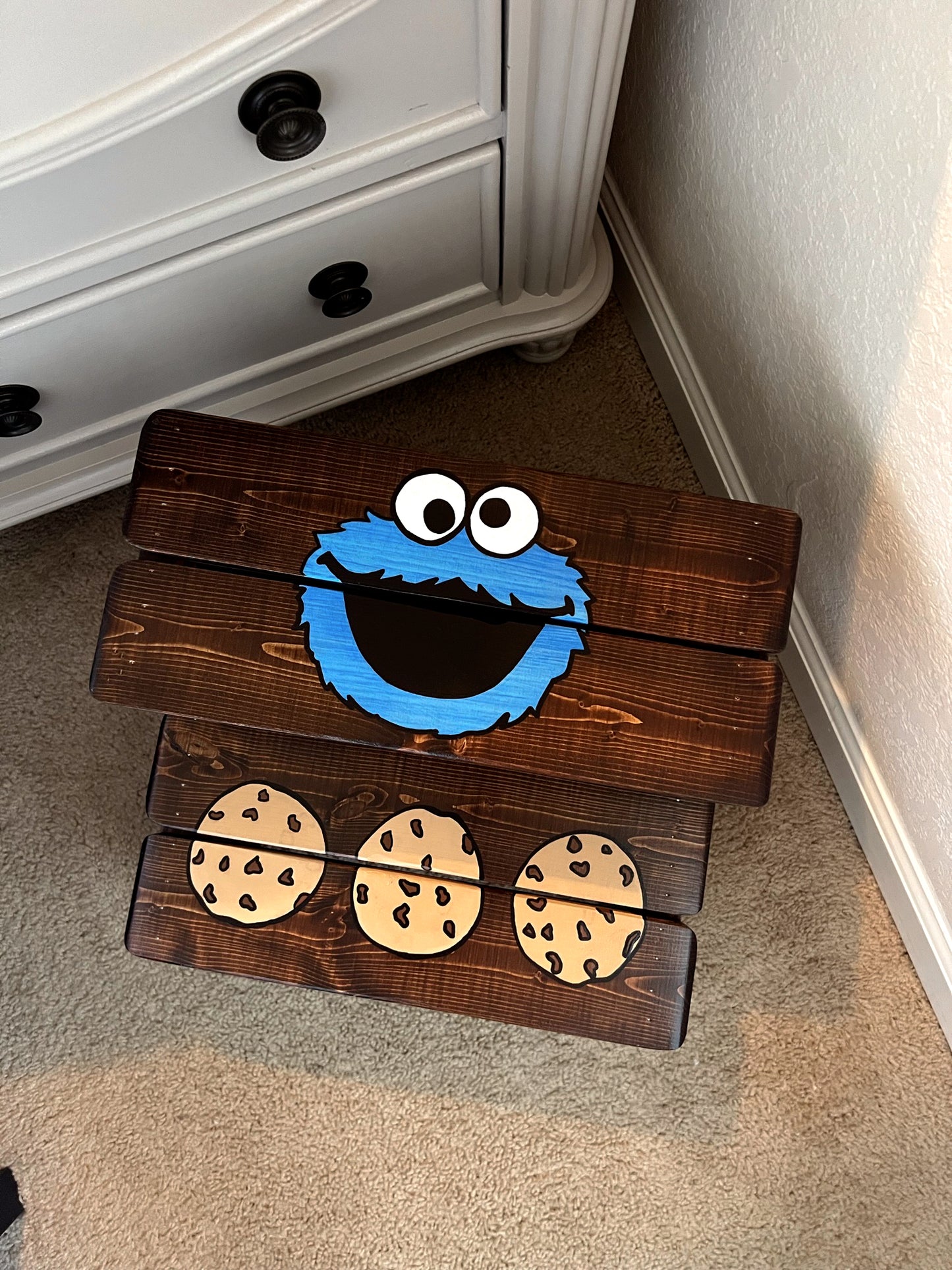 Cookie Monster Step Stool