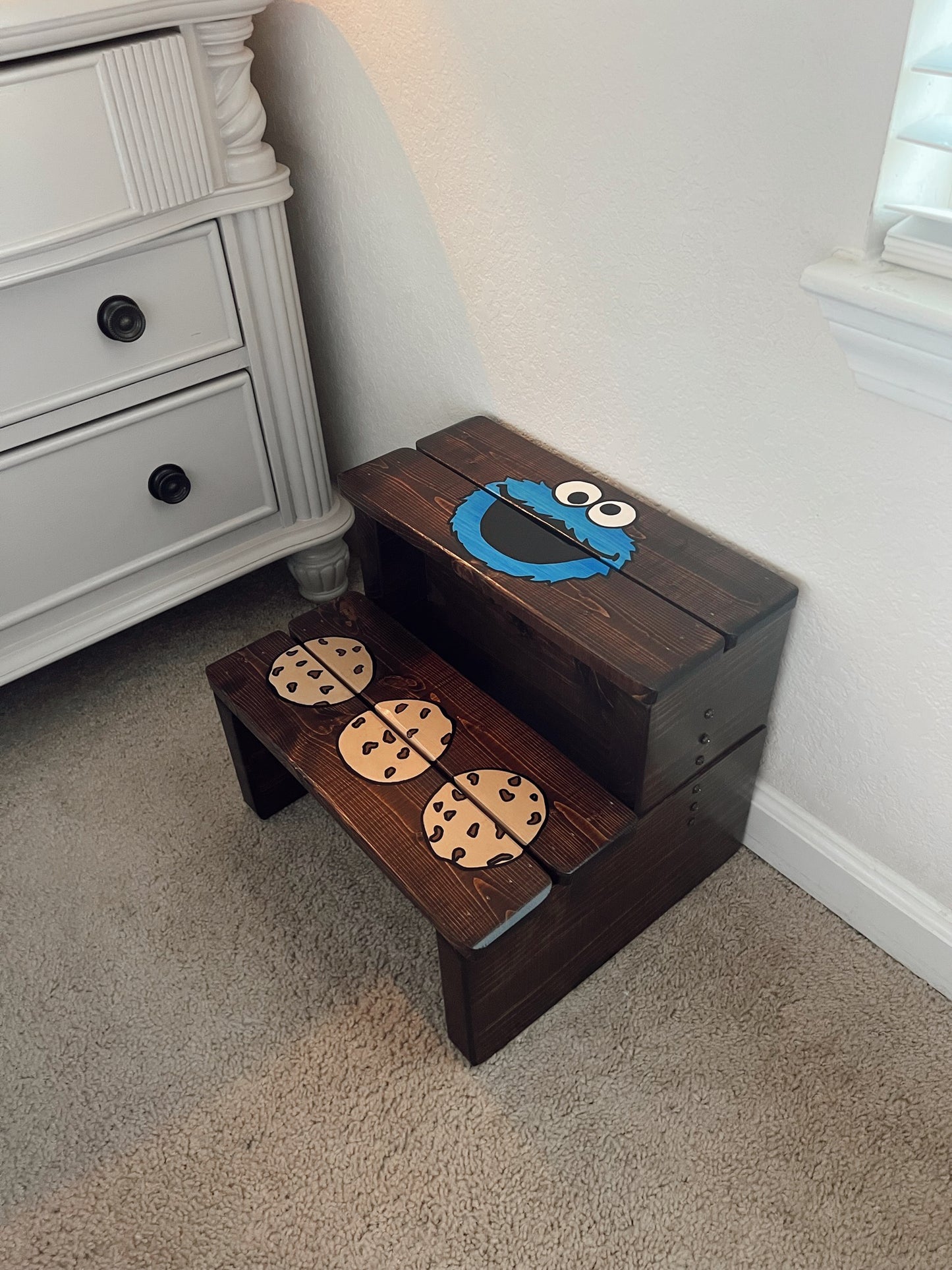 Cookie Monster Step Stool