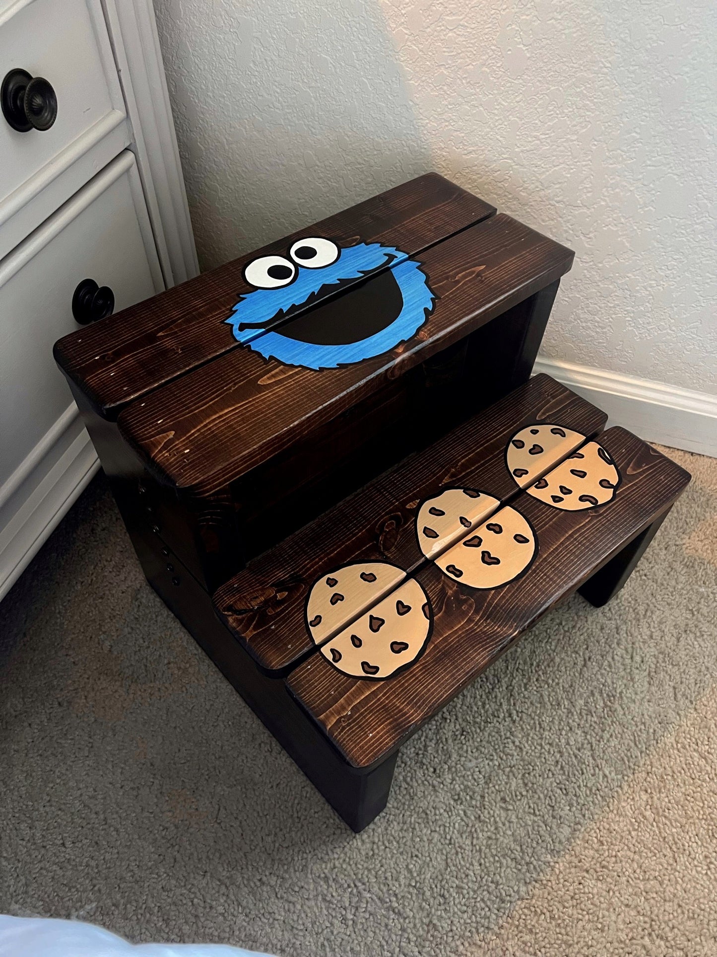 Cookie Monster Step Stool